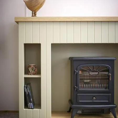 Luxury Hot Tub Lodge- York -lakes -5* Country Park * Malton